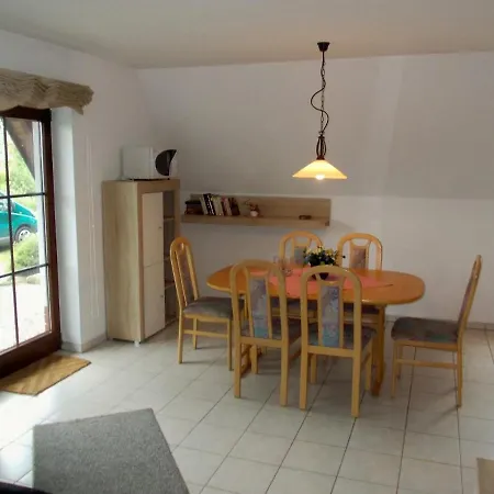 Ferienhaus Finnhäuser Am Vogelpark - Haus Annika *